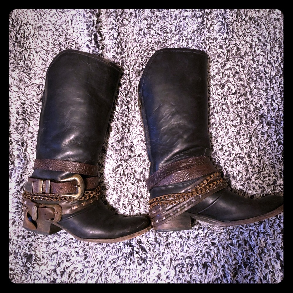 Freebird by Steven Knox boots size 9